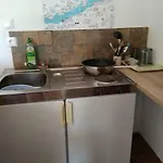 Balatuniversum Apartmanhouse Apartment Revfulop