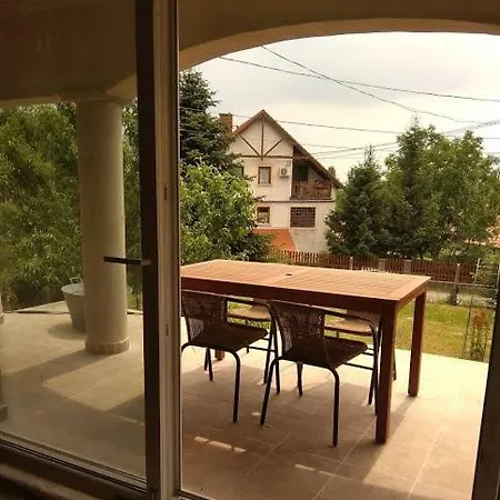 Balatuniversum Apartmanhouse Apartman *
